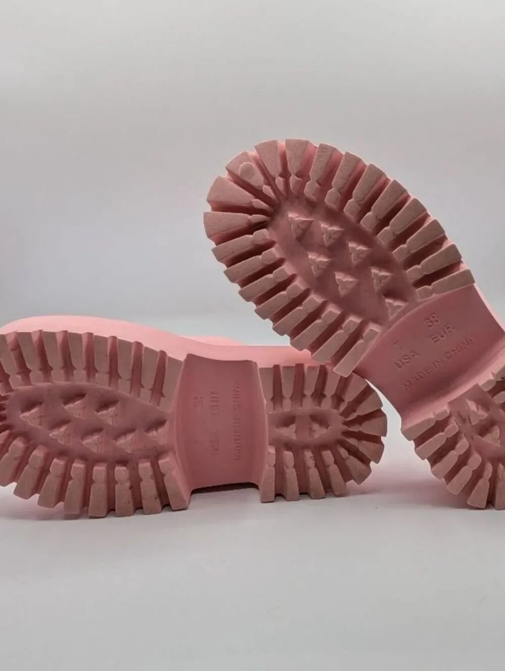 Jeffrey Campbell women size